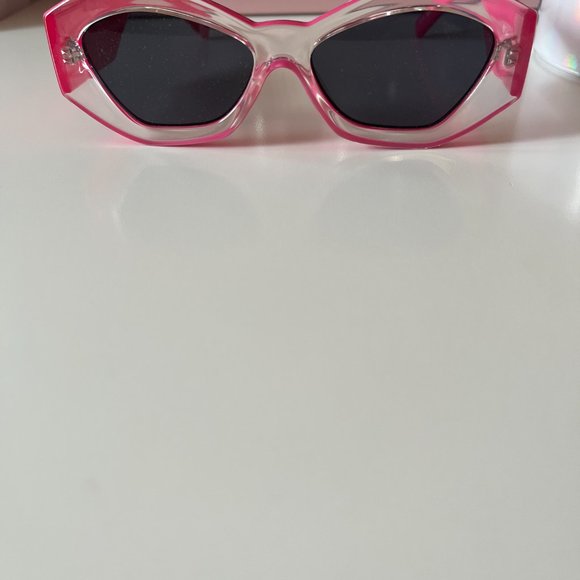 - Le specs sunglasses pink - Picture 2 of 3